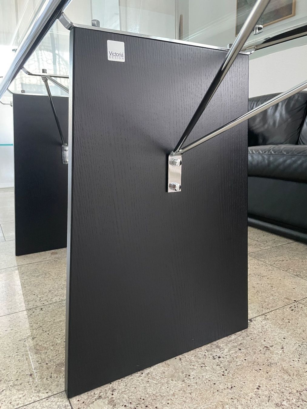 Victoria Möbel Tavoli: Victoria Design Glastisch / Esstisch / Designklassiker – Usato da Zug venduto da Jason_16 4