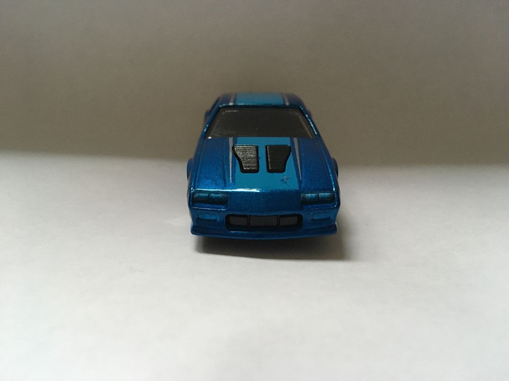 Hot Wheels 85 Chevrolet Camaro Iroc Z Kaufen Auf Ricardo