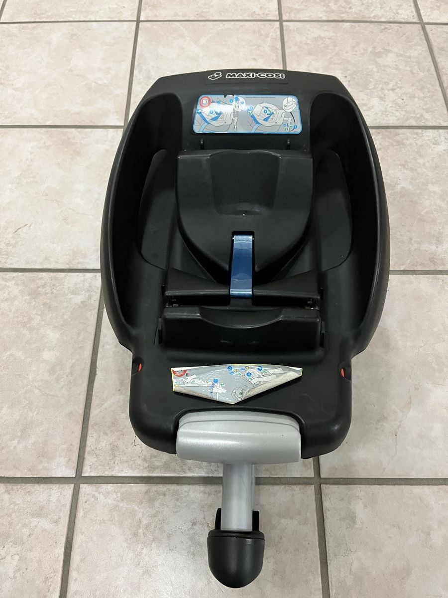 Maxi-Cosi Seggiolini per auto: Isofix Station Maxi Cosi – Usato da Rheinfelden venduto da piler 2
