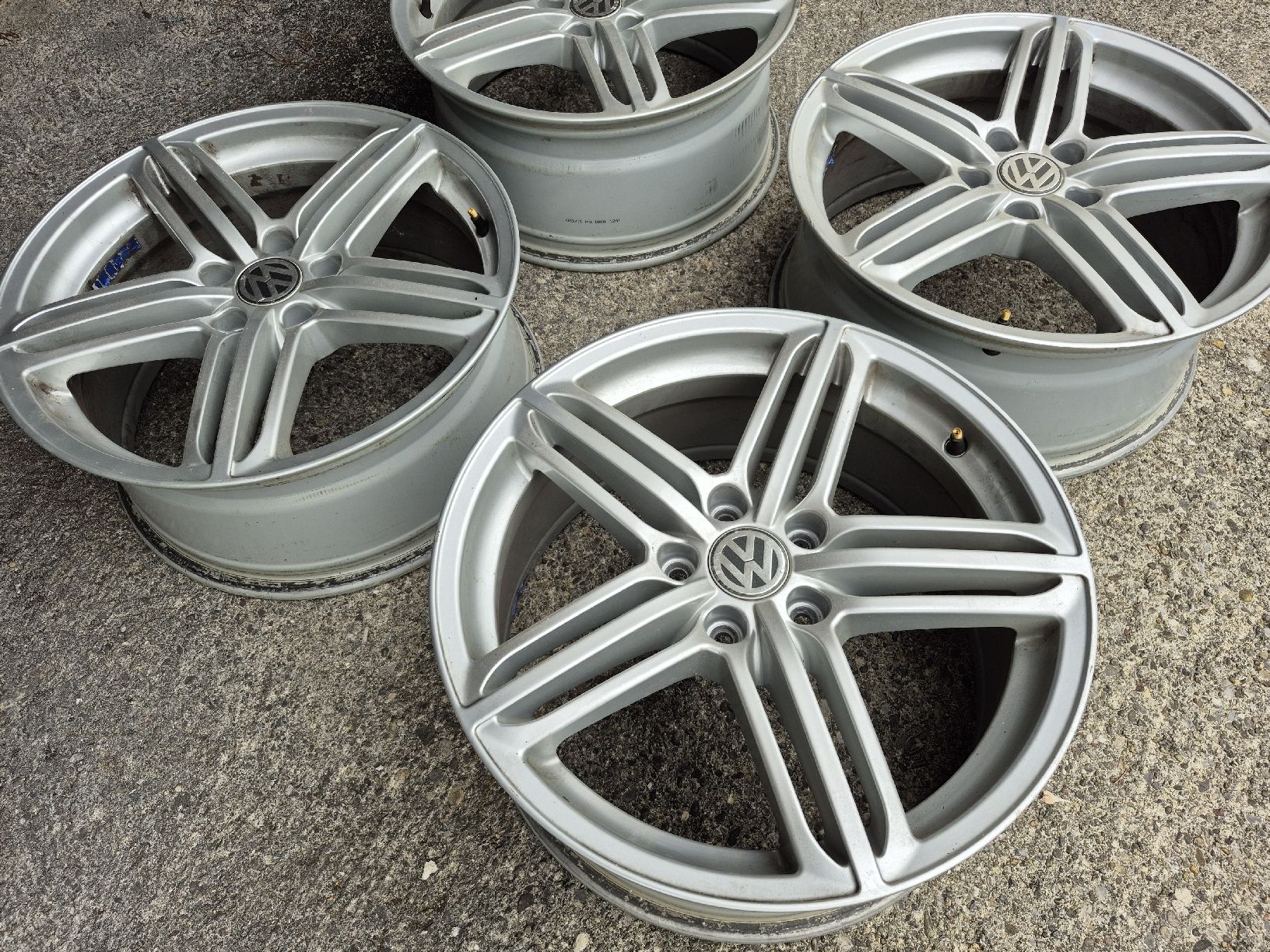 Volkswagen Cerchioni: Felgen VW Golf 7 R 18" – Usato da Oberuzwil venduto da Auto-Hilber 2