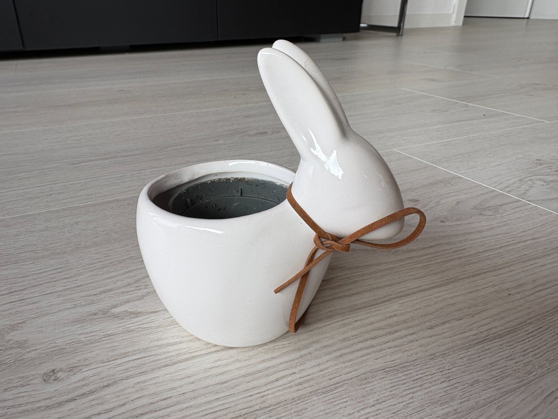 Blumentöpfe: Blumentopf Hase – Gebraucht aus Mühleberg von cupra80