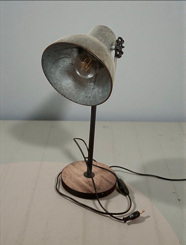 Lampade: Industrial-Tischlampe – Usato da Altikon venduto da bau_85x7