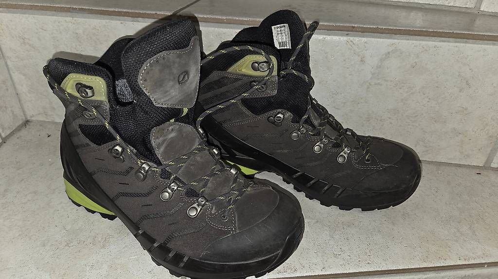 Scarpe da uomo: Scarpa Cyclone GTX Wanderschuhe Gr. 41 – Usato da Frutigen venduto da 100tom 3