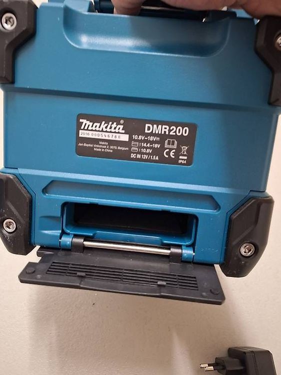 Makita Radios: Makita DMR200 – Gebraucht aus Chalais von jje_f975 3