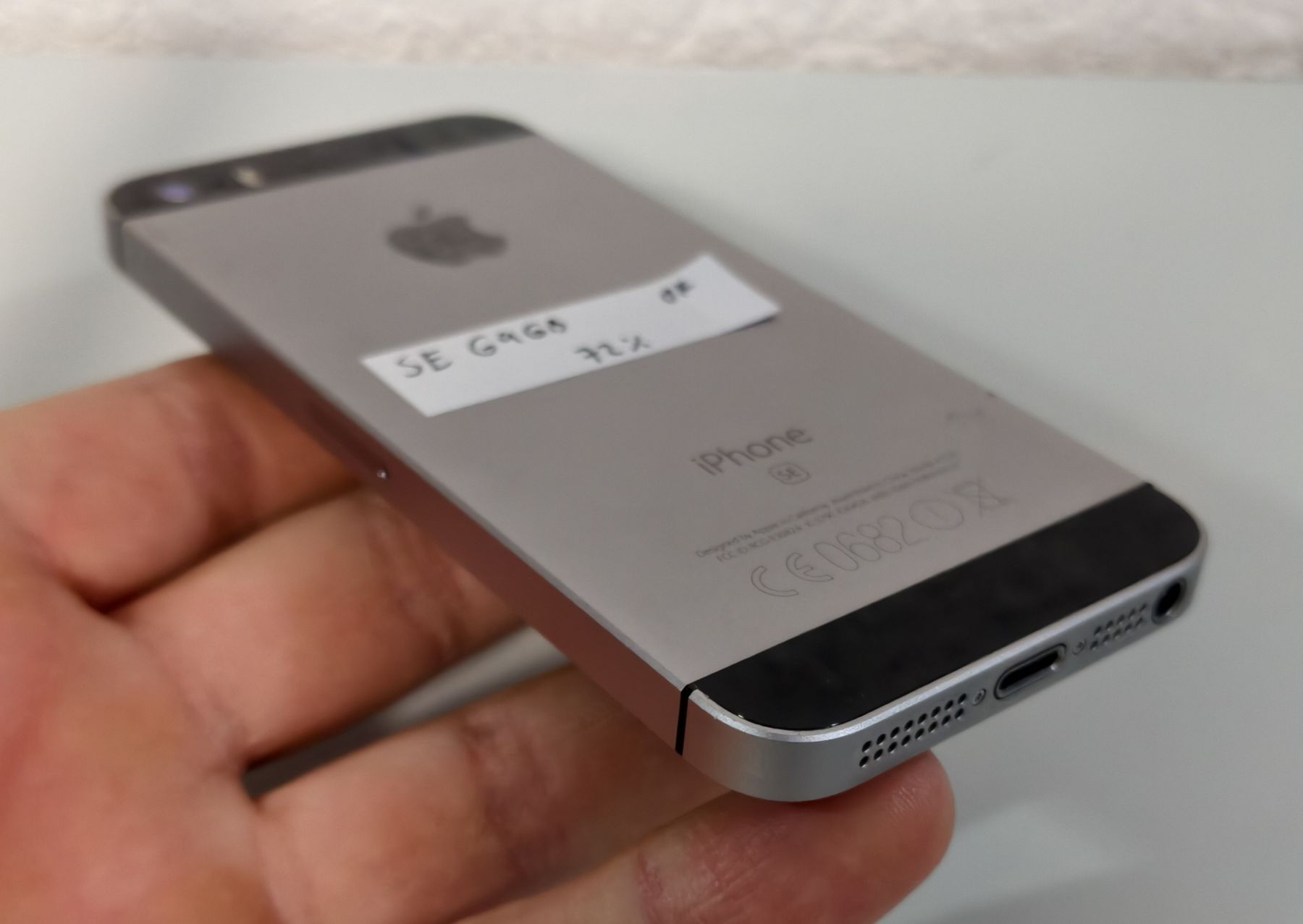 Apple Handys / Smartphones: iPhone SE 64GB – Gebraucht aus Ehrendingen von Rocky985 4