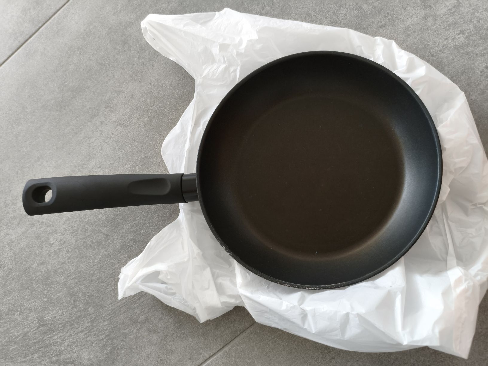Migros Pfannen: padella nera MM – Gebraucht aus Bioggio von OresteIronix 2
