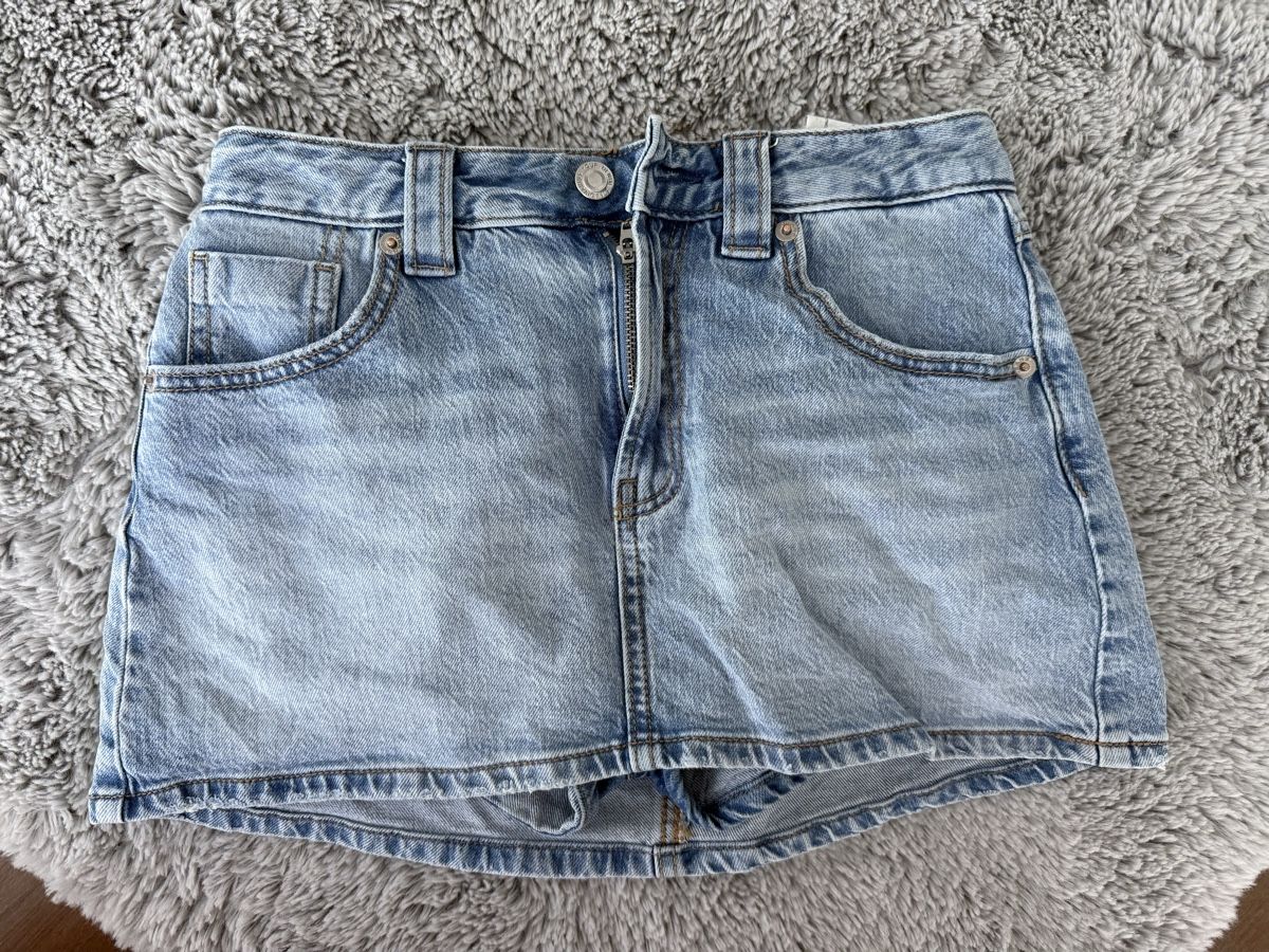 Stradivarius Jupes: Jeans Hosenrock – D'occasion à Herisau par deb_5qfc
