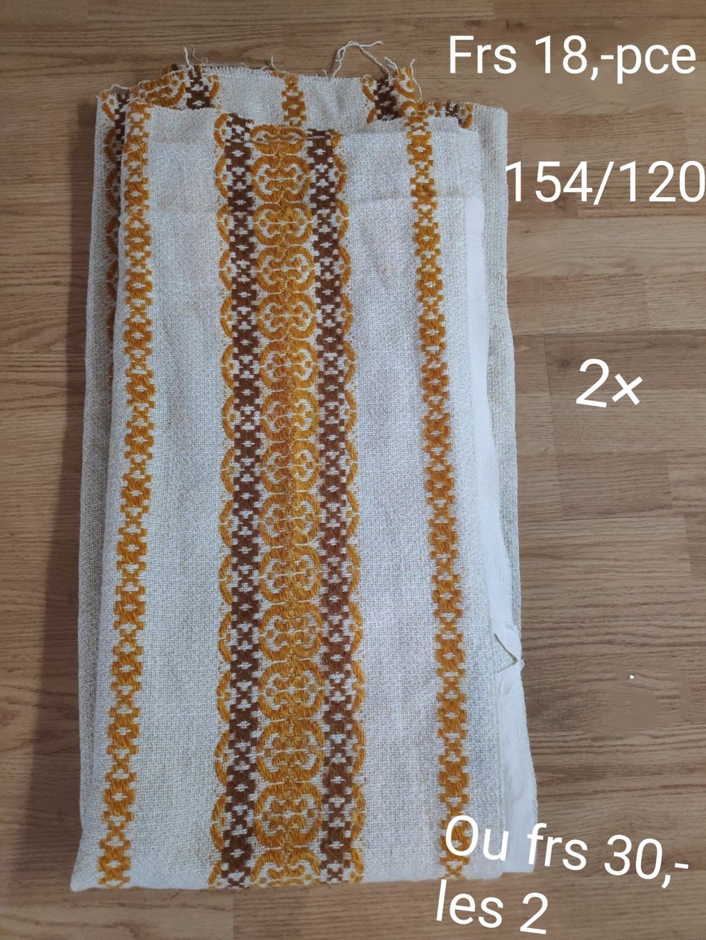 Tessuti: Pan de tissu vintage – Usato da Couvet venduto da fat_kyl7 1