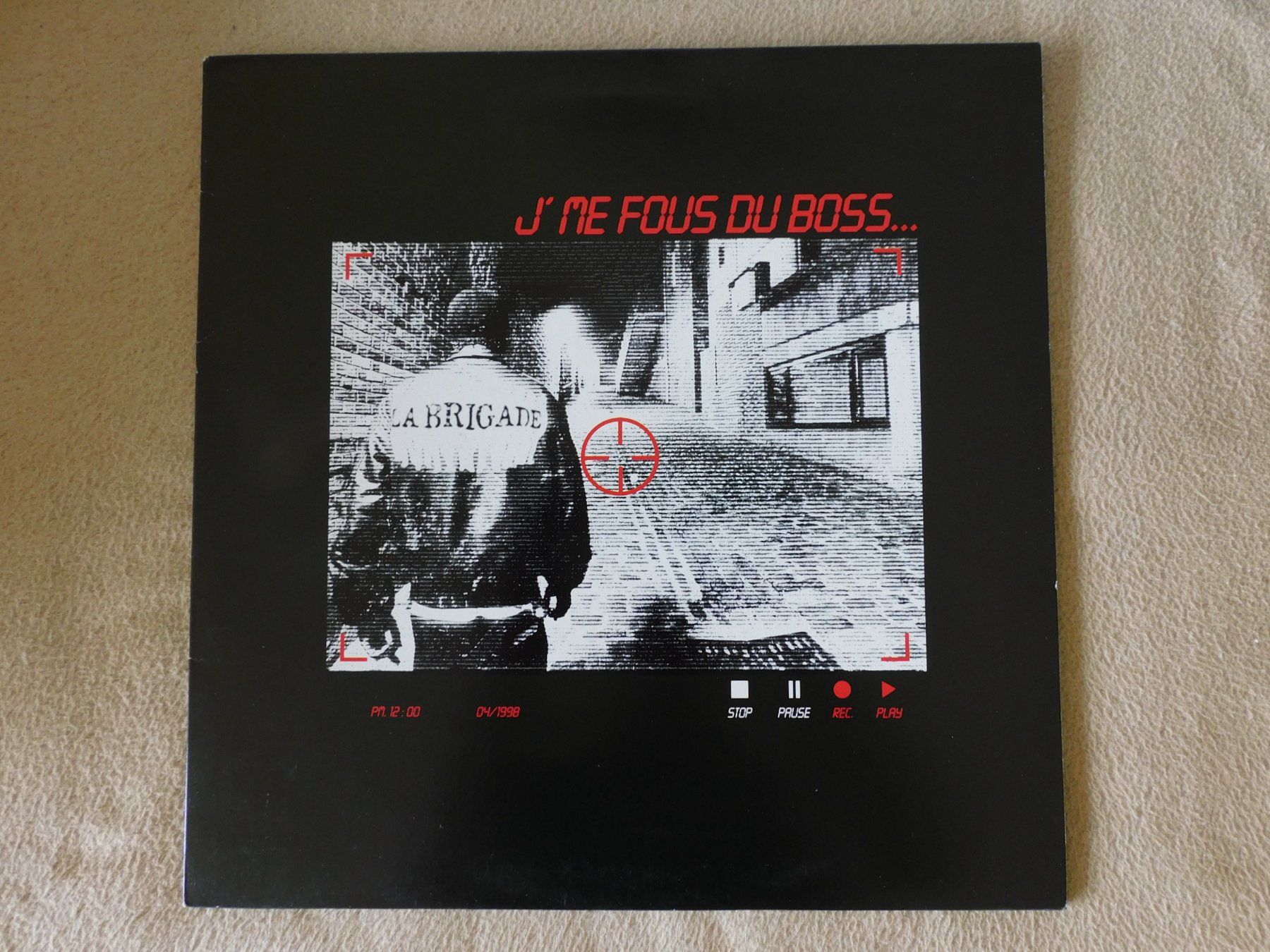 Dischi in vinile: La Brigade - J'Me Fous Du Boss – Usato da Emmenbrücke venduto da Dickens