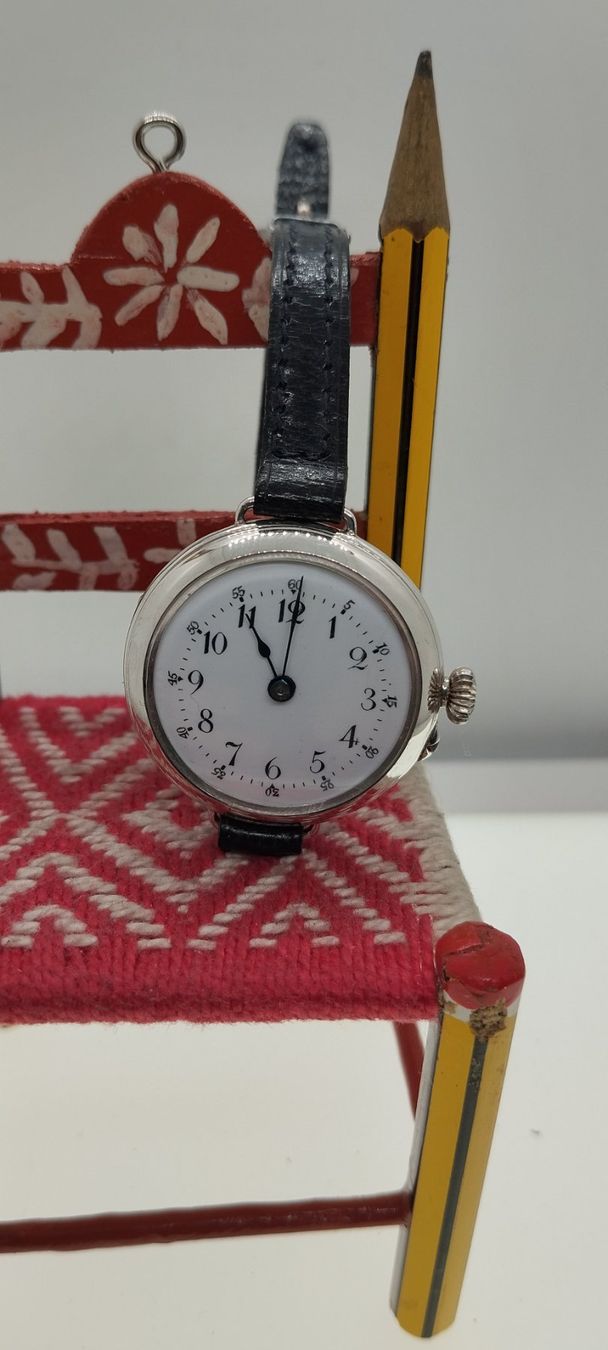 Orologi: Montre récupéré en argent – Usato da La Chaux-de-Fonds venduto da jac_9llg 1