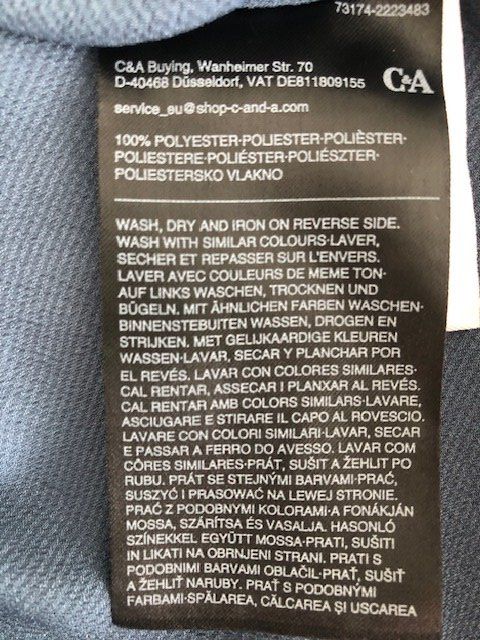 C&A Camicette: Weichfliessende Taubenblaue Bluse, C&A, 42, Viscose – Usato da Hünenberg See venduto da dustein 3