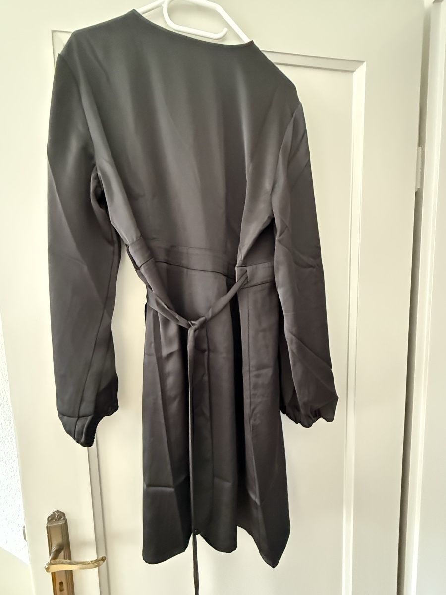 Vestiti: Elegantes Wickel-Kleid – Nuovo (secondo la descrizione) da Zürich venduto da Jasper8057 3