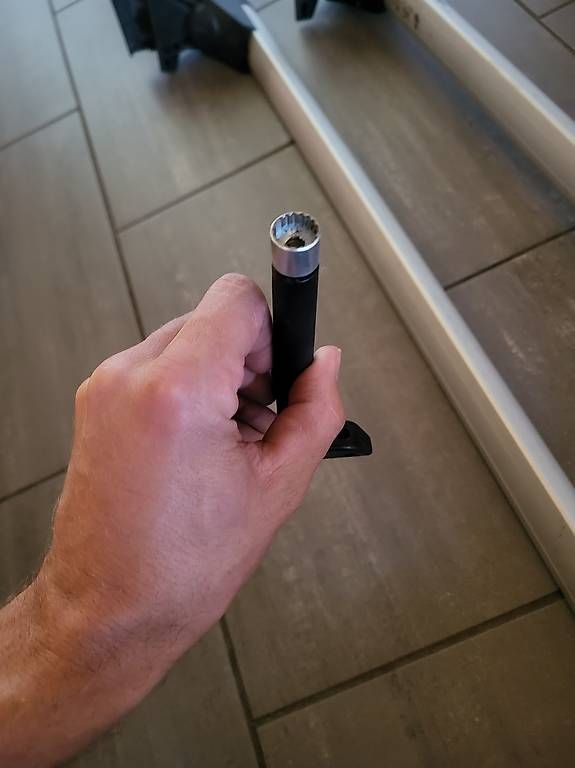 VW Barres de toit: Dachträger VW Golf 4 – D'occasion à Riffenmatt par KX3688Fam 3
