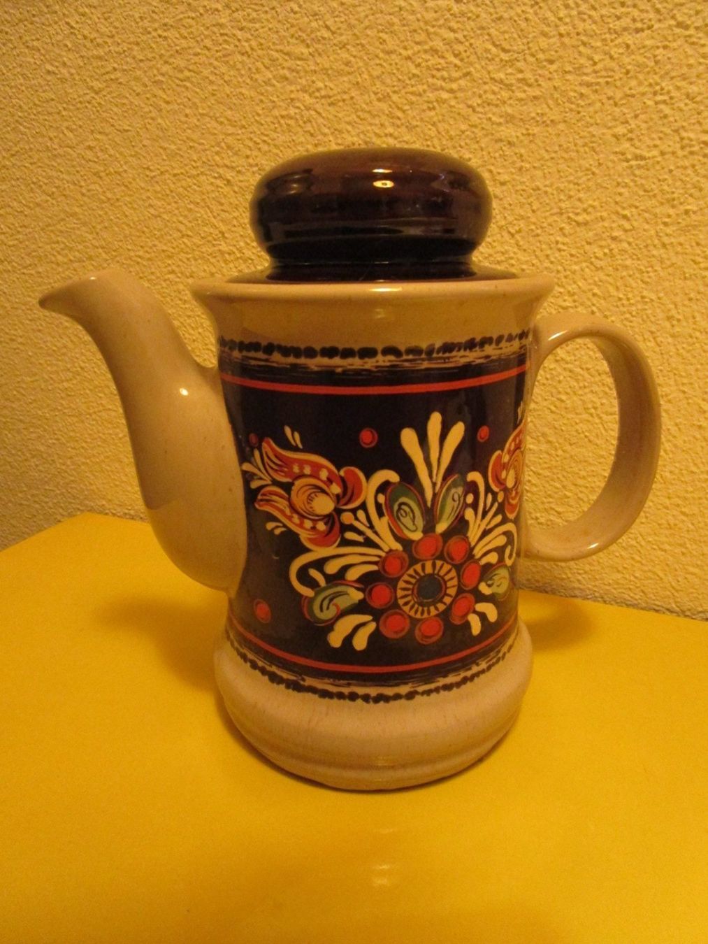 Caraffe: grosse Kanne, Vase, Karaffe, Tasse – Usato da Studen BE venduto da Paplo 1