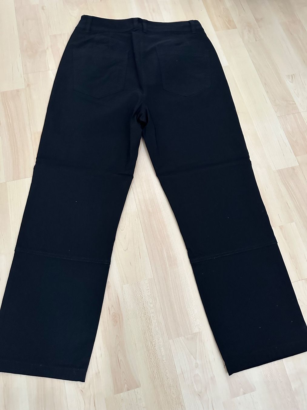 Pantaloni: Neue 3/4 Hose Gr.36 – Nuovo (secondo la descrizione) da Langnau aA venduto da Camelia14 1