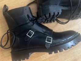 INCH2 Schuhe Boots Nr. 41  neuwertig