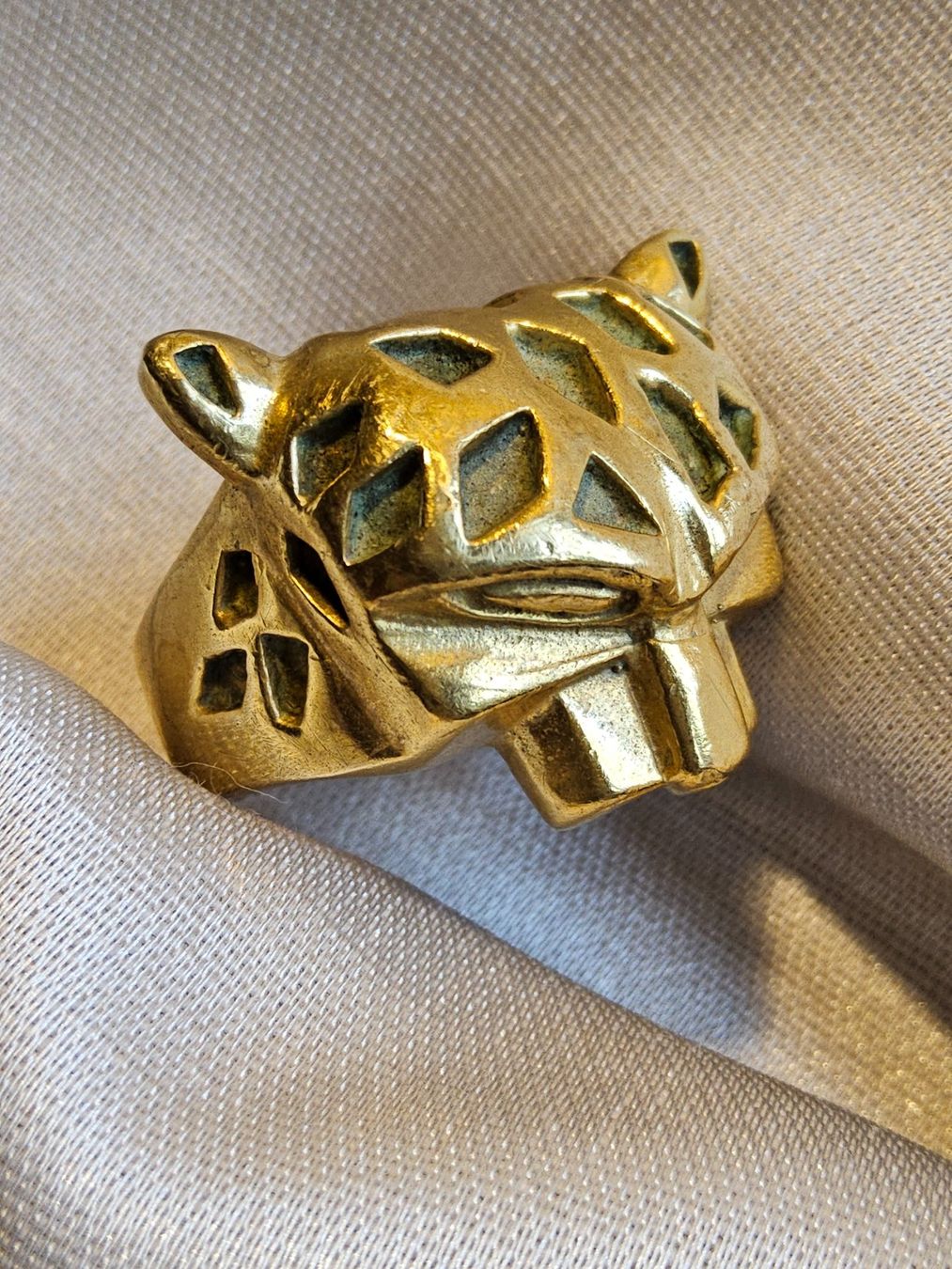 Anelli: Art Déco Messing Ring mit Leopard, 1920er Jahre – Usato da Zürich venduto da philpip 6