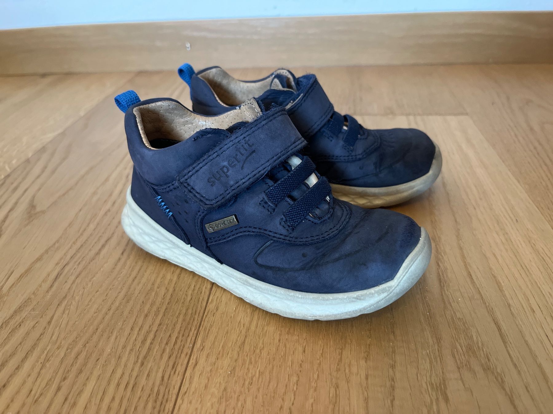 Superfit Scarpe per ragazzi: Superfit Goretex Sneaker Gr.24 – Usato da Winterthur venduto da ani_svs9