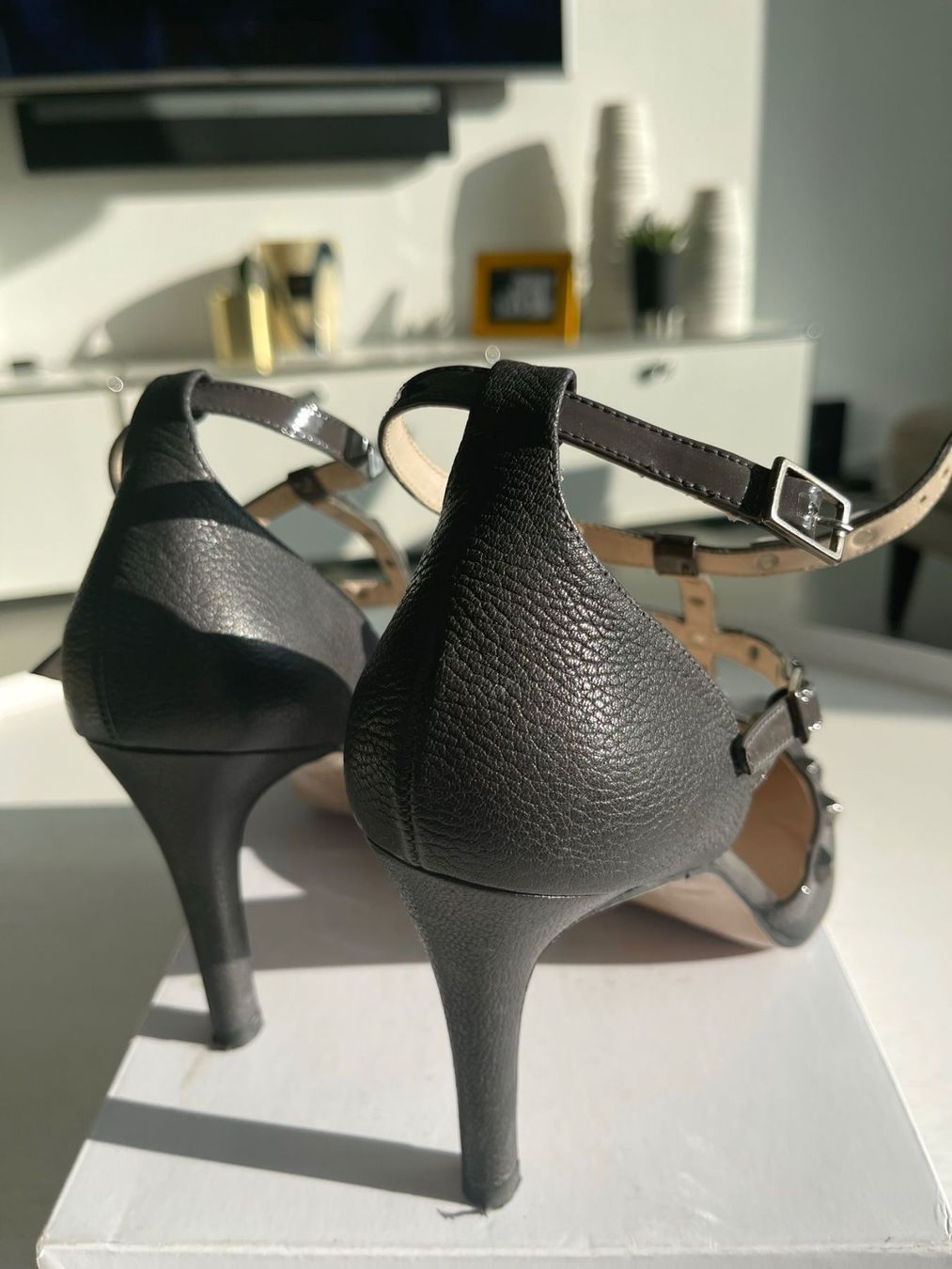 Chaussures femmes: Escarpins cuir,  T-39 - NEUF ! – Neuf (Voir description) à La Sarraz par Marina213 2