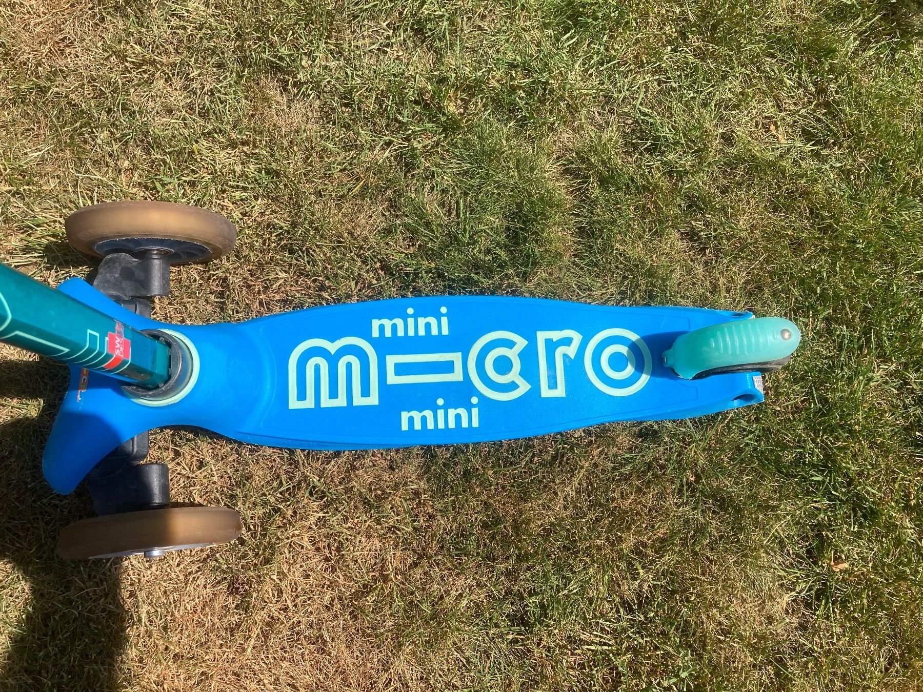 Micro Veicoli per bambini: Kinderscooter Mini Micro blau gebraucht – Usato da Dottikon venduto da Omiros87 2