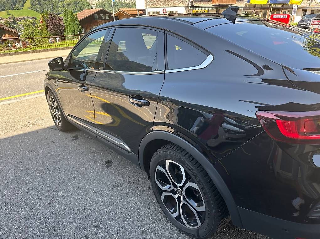 Automobili: RENAULT Arkana 1.3 TCe Techno EDC – Usato da Lungern venduto da fiona011 4