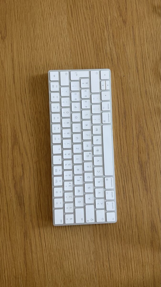 Apple Tastaturen: Apple Magic Keyboard mit Ziffernblock Bluetooth weiss – Gebraucht aus Luzern von mat.jones