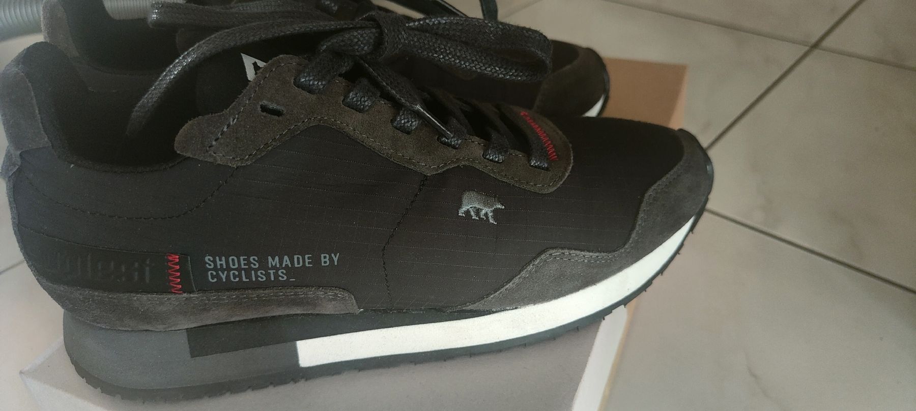 Suplest Scarpe da uomo: Suplest NEUVES, dans leur carton. – Nuovo (secondo la descrizione) da Biel/Bienne venduto da notfun 5