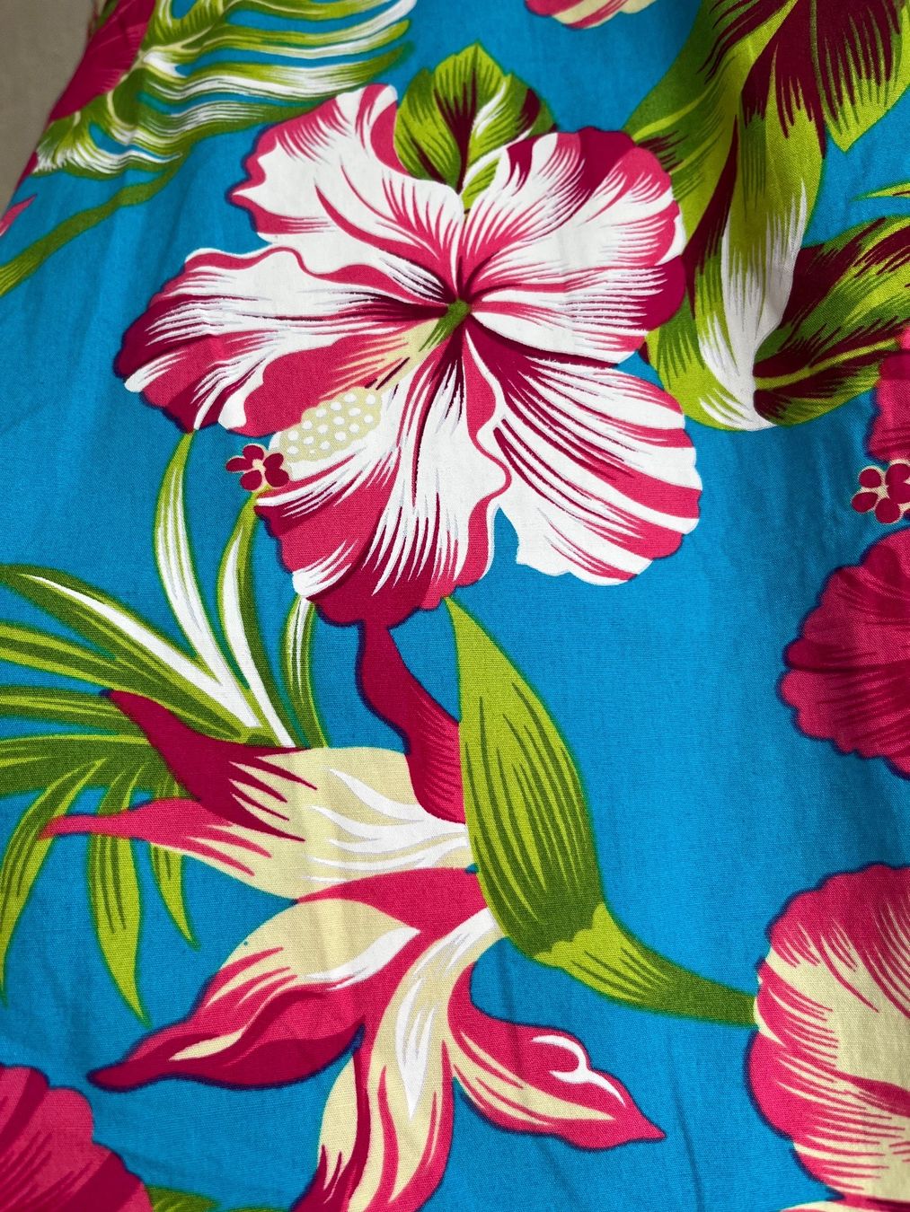Camicette: New stylish Havais  shirt size M – Nuovo (secondo la descrizione) da Chêne-Bougeries venduto da Seetooyoo 5