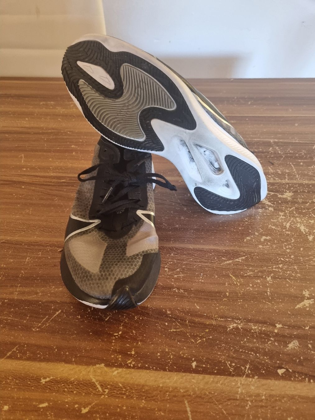 Nike Scarpe da uomo: Nike air zoom gravity, 40.5 – Usato da Bernex venduto da couscous03 2