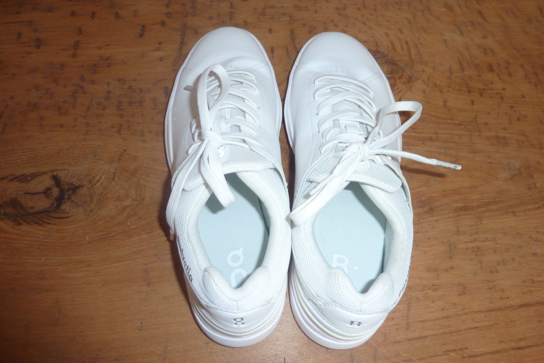 On Scarpe da uomo: On Schuh, Grösse 43, Roger Federer, Champion 20 – Nuovo (secondo la descrizione) da Lausen venduto da akira003 2