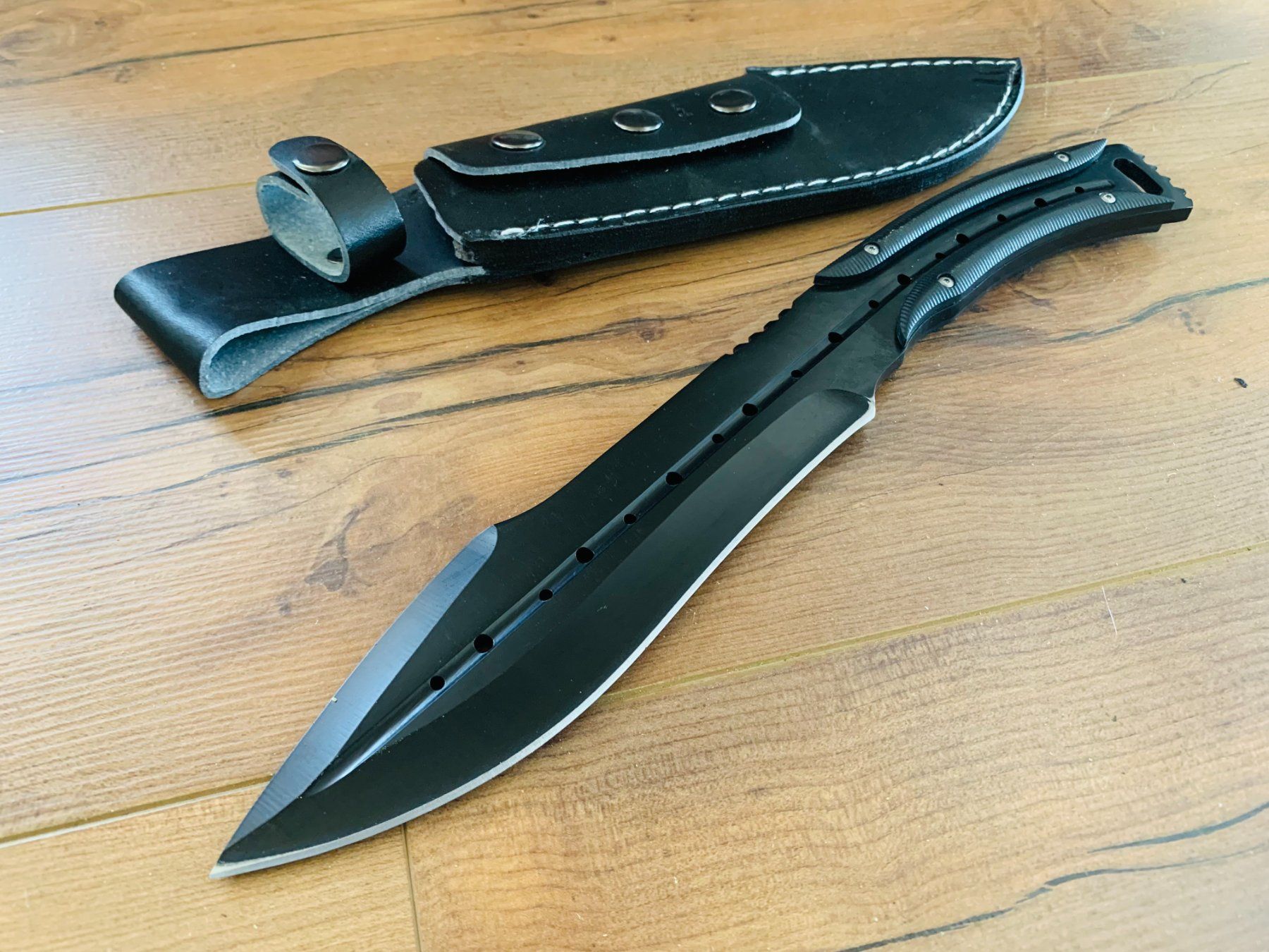 Accessori: Lieutenant Colonel SCHWARZ Messer 33cm NEU – Nuovo e nell'imballaggio originale da Bergdietikon venduto da shopAgent