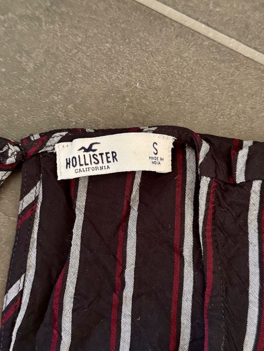 Hollister Tute: Jumpsuit Hollister gestreift Gr. S – Usato da Rothrist venduto da Fondgruebe 7