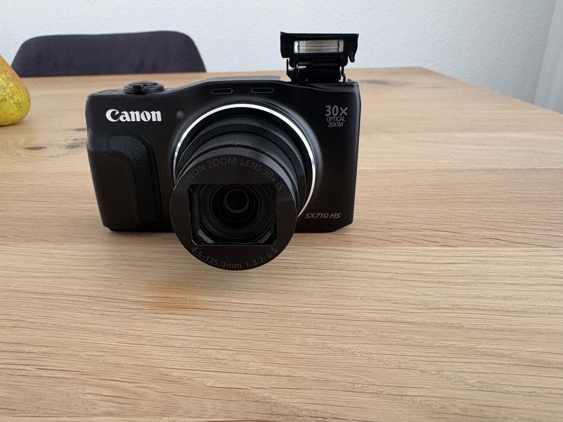 Canon Fotocamera: Canon Powershot SX710 HS Wi- Fi Kompaktkamera – Usato da Lausen venduto da sen_jm7c 7