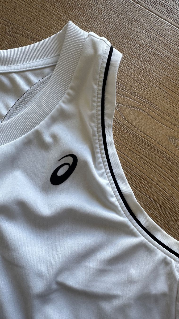 Asics Top: TankTop Damen ASICS – Nuovo (secondo la descrizione) da Hünenberg See venduto da Schulers 1