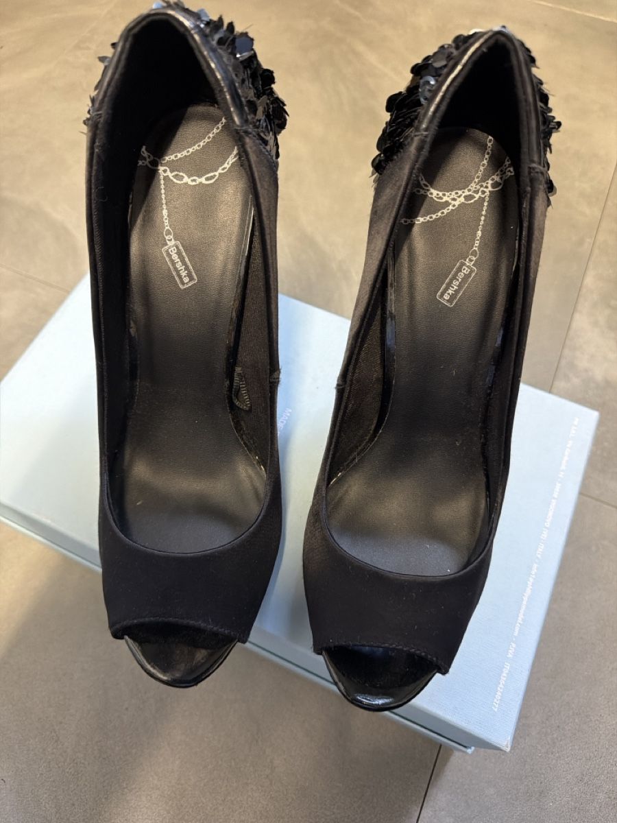 Scarpe da donna: High Heel Damen black 40 – Nuovo (secondo la descrizione) da Däniken SO venduto da NBdesign 1