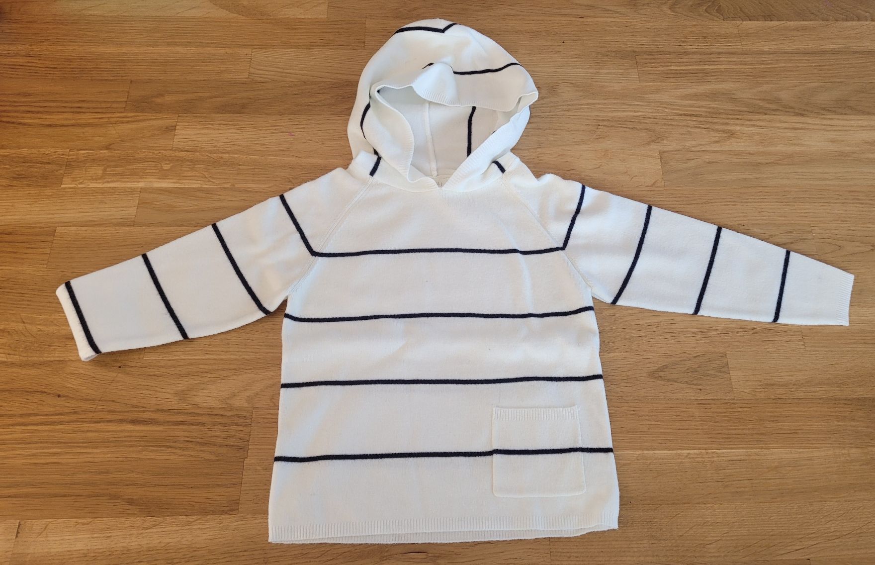Maglioni & Felpe: Pullover sfera / 98 - 104 – Nuovo e nell'imballaggio originale da Uetendorf venduto da Heyhey3661