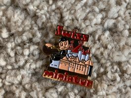 Pin Swiss Miniatur