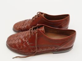 Braune Sioux Lederschuhe in Flechtoptik