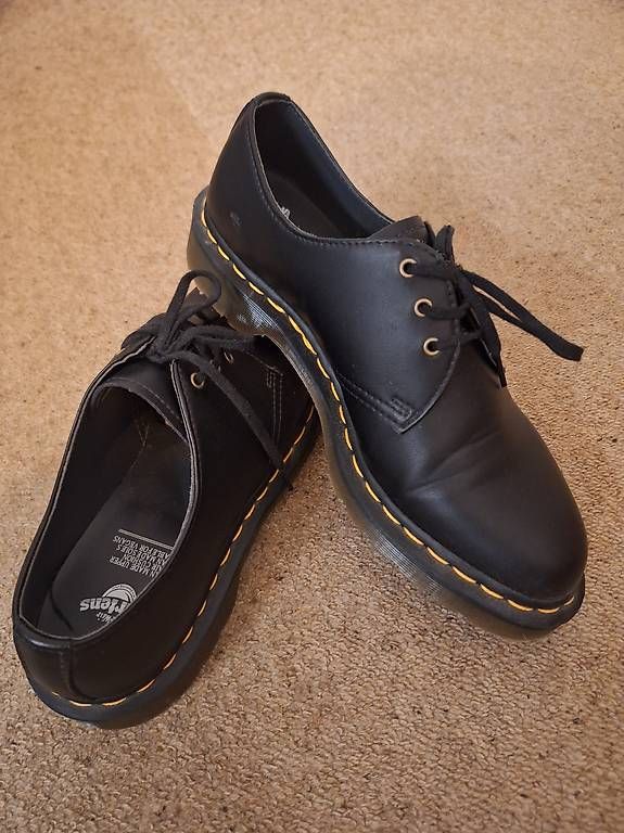 Dr. Martens Chaussures hommes: Doc Martens Vegan Gr. 41 – D'occasion à Zürich par jos_9zp8 3