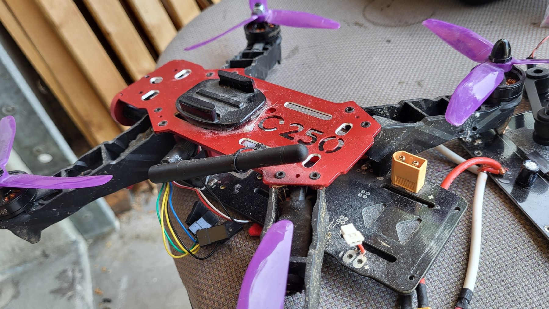 RC Modellbau: Drohnenbastelmaterial FPV Fat Shark – Defekt aus Seewis-Pardisla von Bis 8