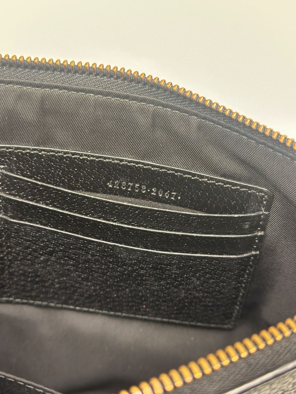 Gucci Borse: Gucci Clutch aus Leder – Usato da Andelfingen venduto da Alex8185 3