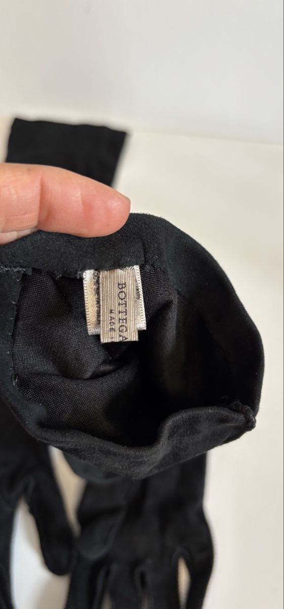 Guanti & manicotti: Bottega Veneta lange Handschuhe – Usato da Dietikon venduto da k.mirella 3