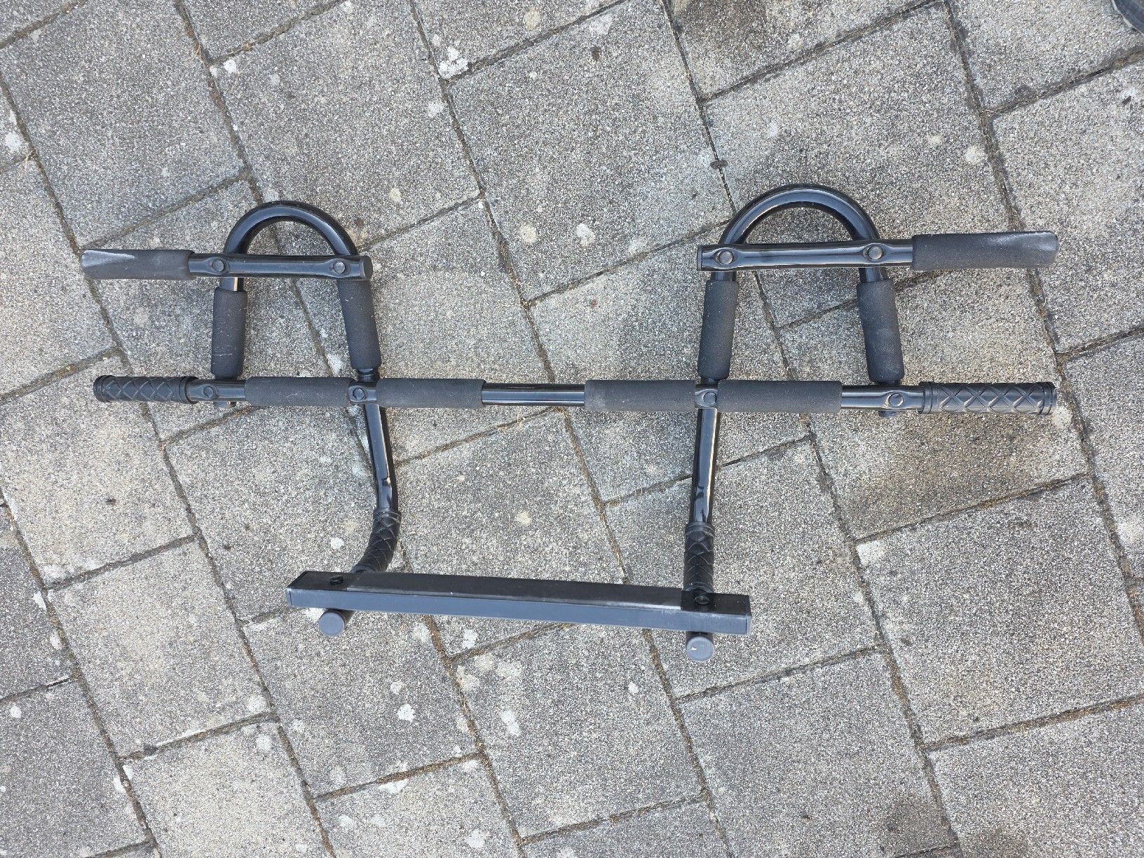 Hometrainer: Klimmzug Halter – Gebraucht aus Portalban von Jskan85