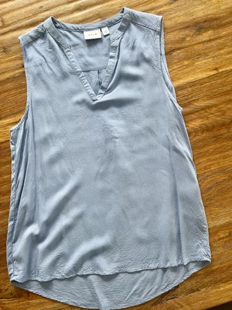 NEU: Bluse schulterfrei von VILA Gr. 34