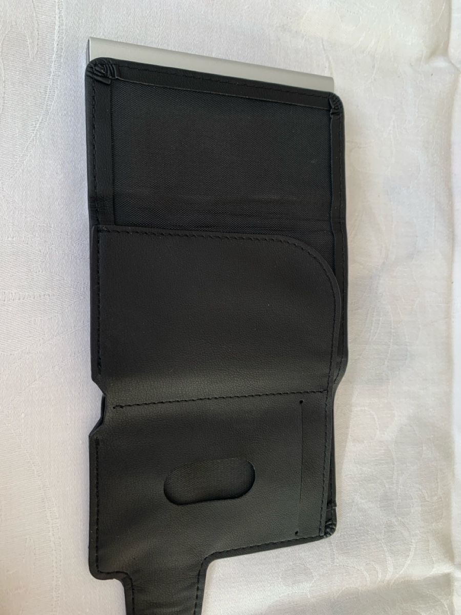 Brieftaschen: Porte-cartes Minimaliste & Sécurisé RFID – Édition SalvisLab – Gebraucht aus Posieux von pha_tnd9 4