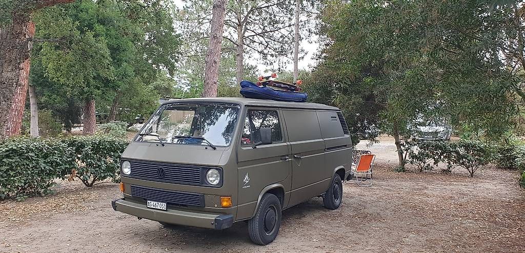 Autos: VW militärbüssle  – D'occasion à Berikon par luc_6r9l