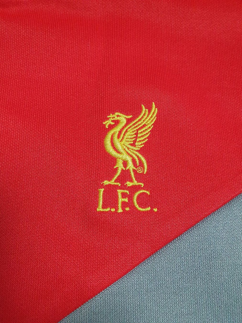Jacken: LIVERPOOL JACKE TRAININGSJACKE GRÖSSE M – Neu (gemäss Beschreibung) aus St. Gallen von CaliSunshine 2