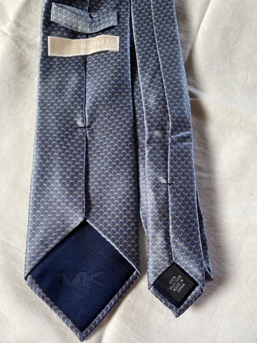Michael Kors Cravatte: Michael Kors 100%Silk Necktie - Elegant Style for Spring – Nuovo (secondo la descrizione) da Buttikon SZ venduto da Maxwelltime 1