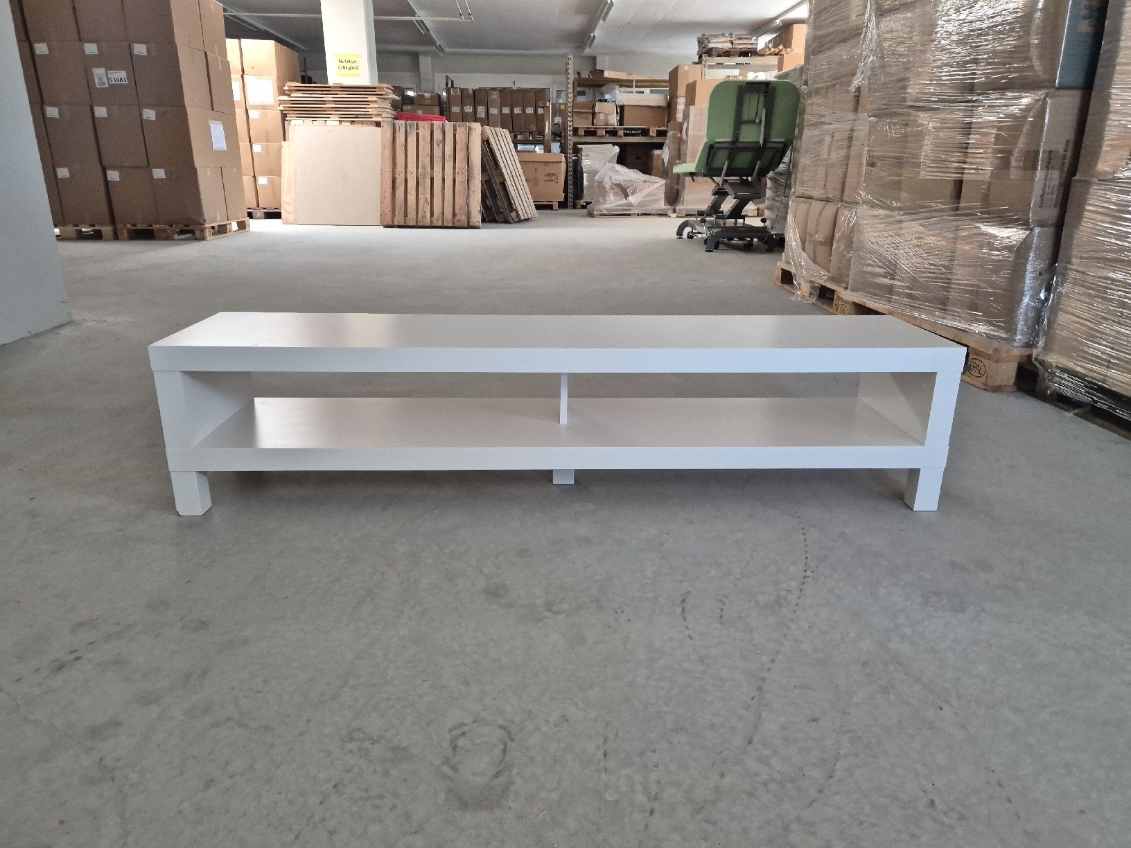 Ikea Meubles TV: TV Möbel weiss 2 Faecher gebraucht – D'occasion à Burgdorf par Wellness-Wohnen