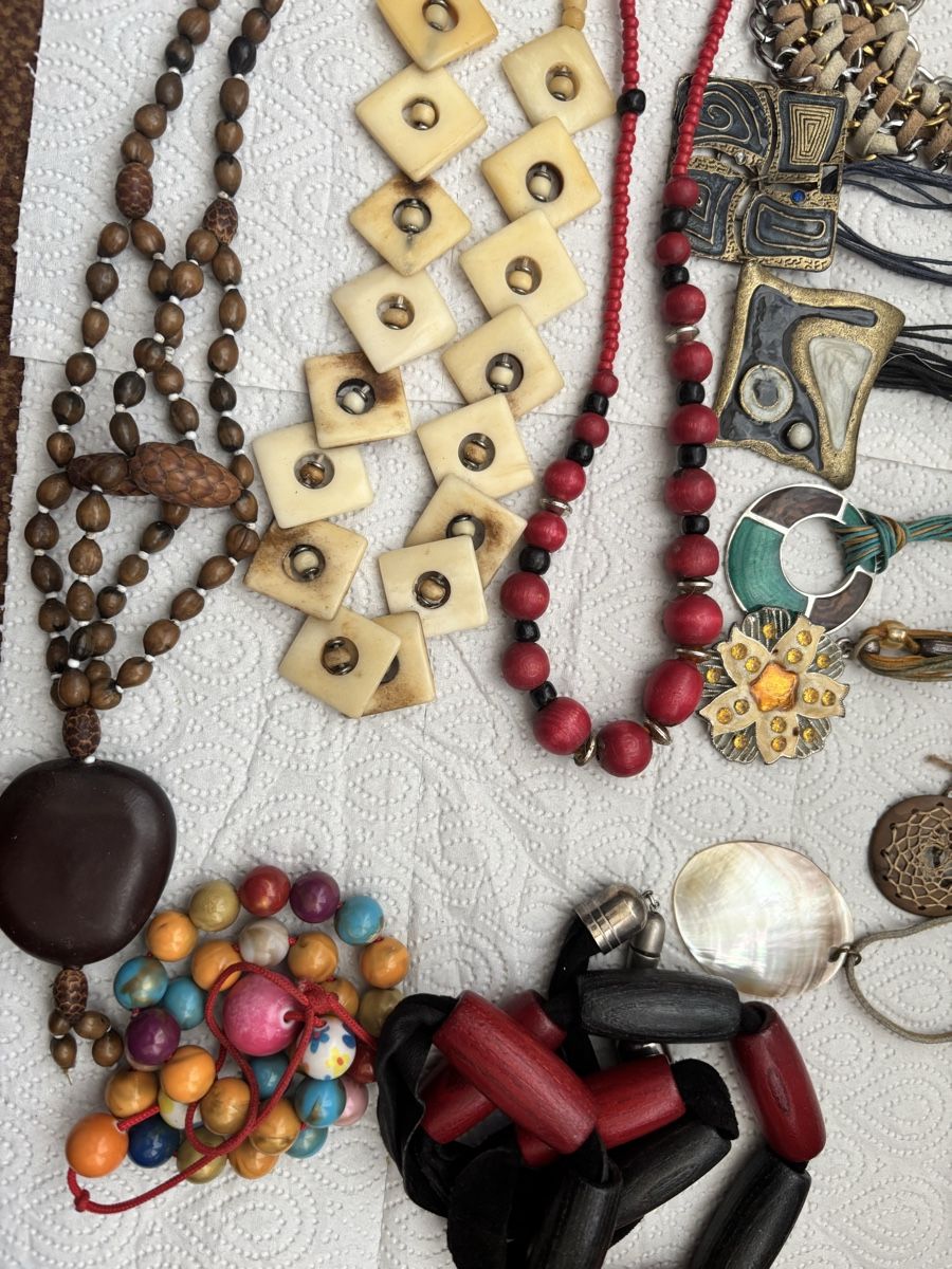 Catenine: Bijoux lot – Usato da Confignon venduto da Second_Hand_Ch 2